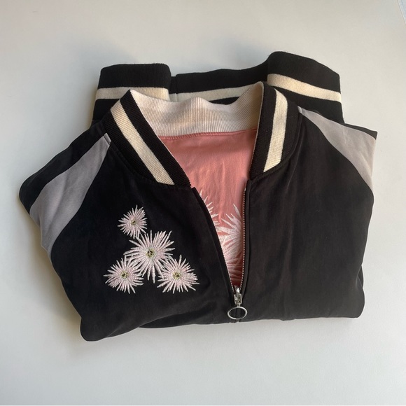 Elizabeth and James - Picture 8 of 8